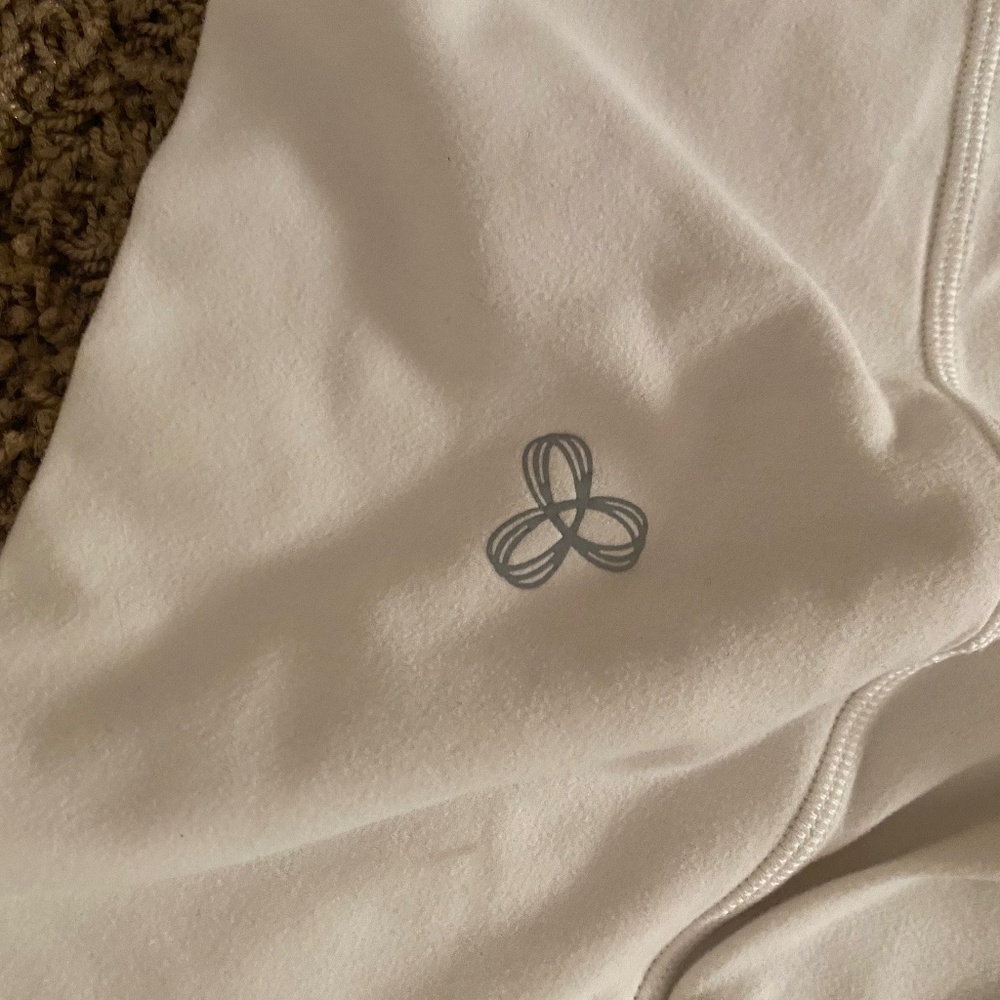 TNA leggings